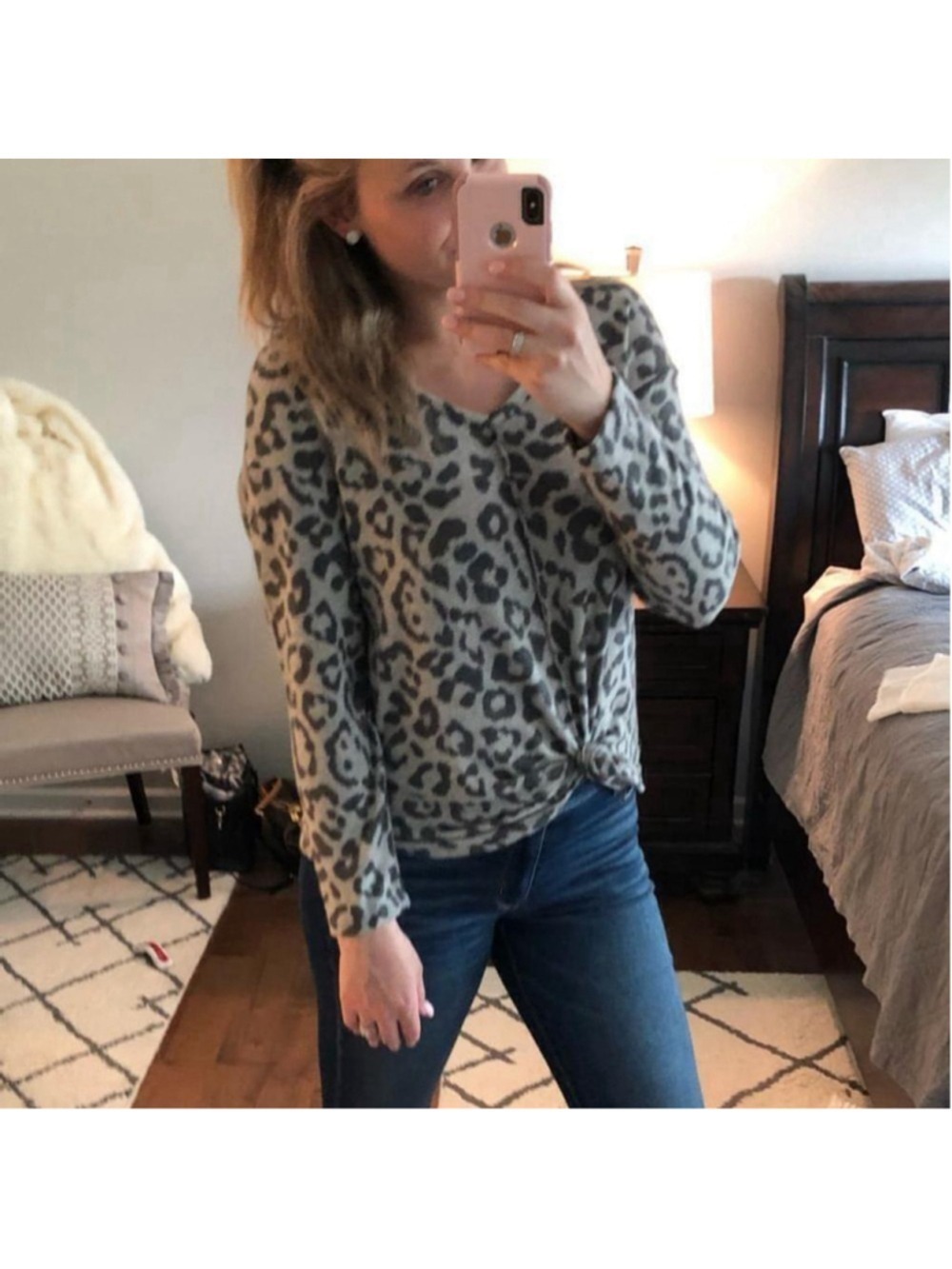 Como Blu Blue-Gray Leopard Print Sweater - Super Soft Knit - Size Medium - Picture 3 of 13